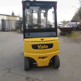 Yale ERP30VL °°° 4-Rad Elektrostapler